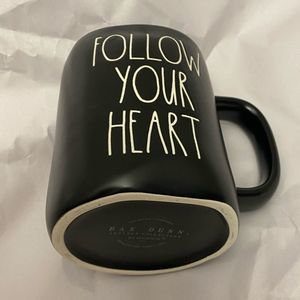 Rae Dunn Follow Your Heart mug Black